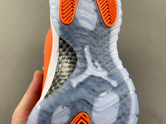 Air Jordan 11 378037-002
