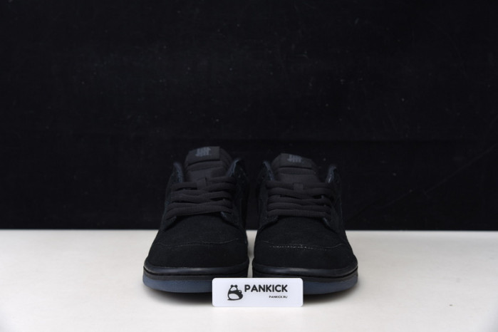 NIKE DUNK LOW SP UNDEFEATED 5 ON IT BLACK - DO9329-001