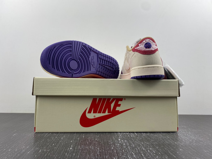 Travis Scott x Air Jordan 1 Low