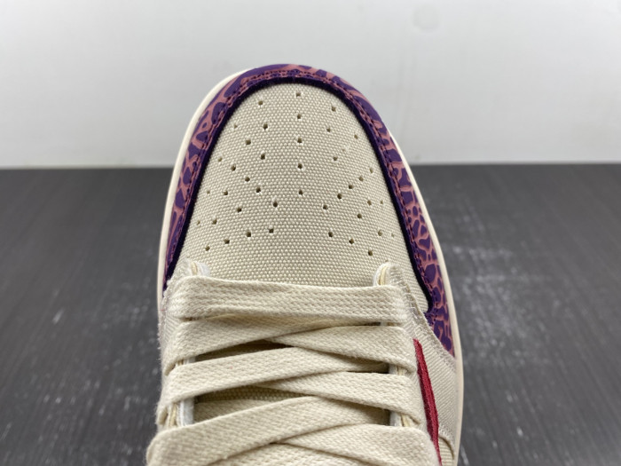 Travis Scott x Air Jordan 1 Low