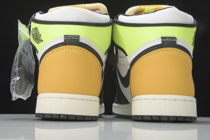 Jordan 1 Retro High White Black Volt University Gold 555088-118