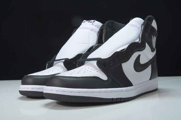 Jordan 1 Retro Black White (2014) 555088-010