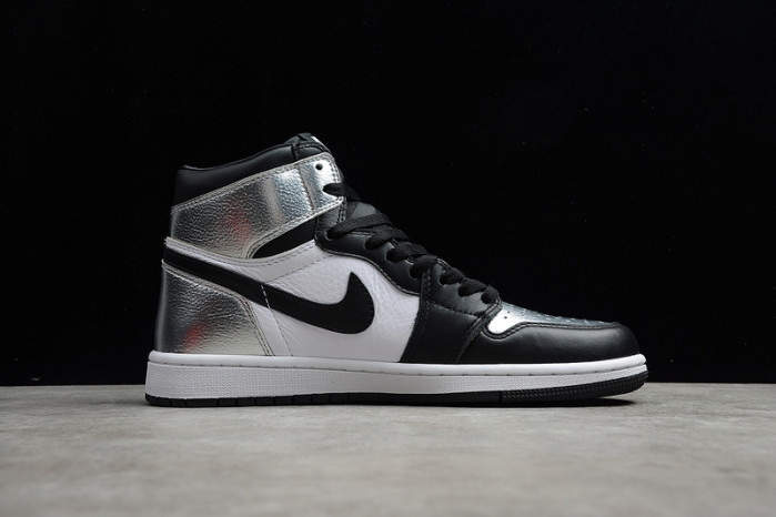 Air Jordan 1 High OG WMNS “Silver Toe” CD0461-001