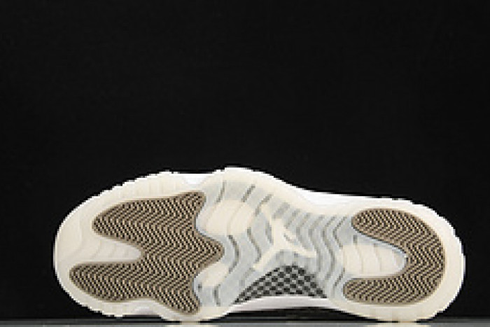 Air Jordan 11 Low AJ11 WMNS “Yellow Snakeskin” AV2187-140