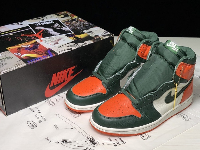 SOLEFLY AIR JORDAN 1 HIGH OG MIAMI ART BASEL AV3905-138