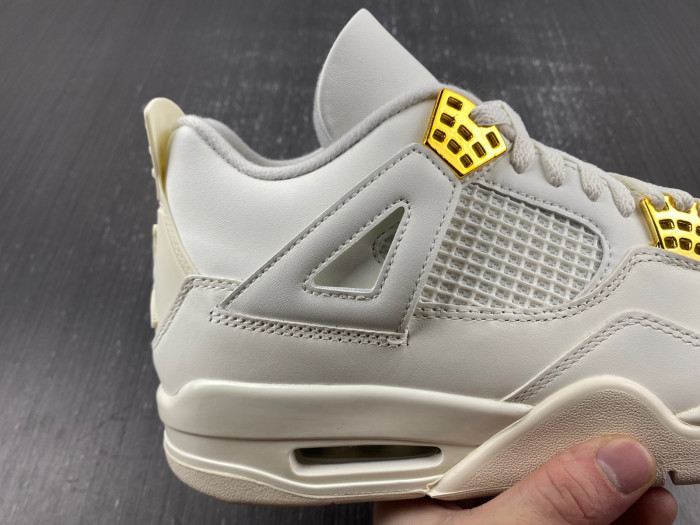 Air Jordan 4 “Metallic Gold” AQ9129-170