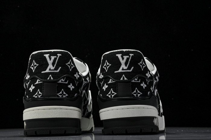 L&V SNEAKERS