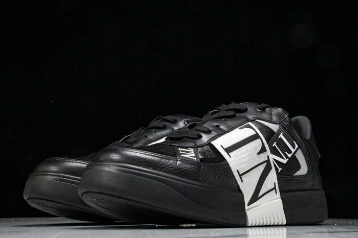 VALEN DESIGNER SNEAKERS