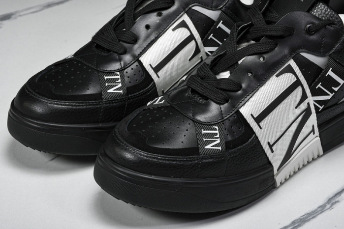 VALEN DESIGNER SNEAKERS