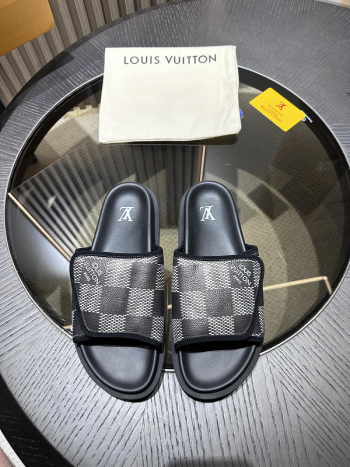 L&V SLIPPERS