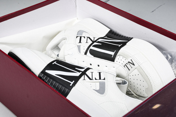 VALEN DESIGNER SNEAKERS