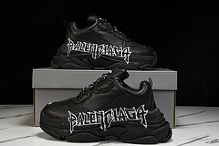 BL TRIPLE S TRAINERS W2FAY 9017