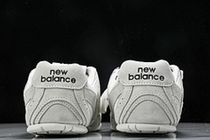 New Balance Miu