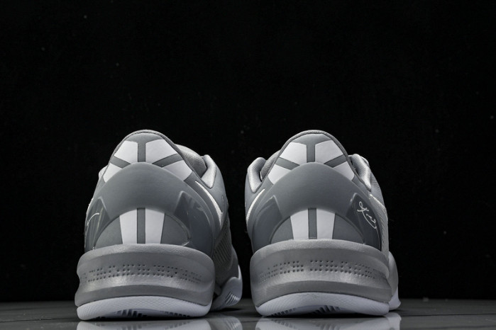 NK Kobe 8 Protro“Wolf Grey” HF9550-002