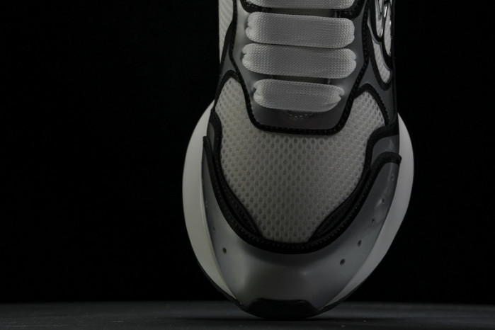 Alexander McQueen sneaker