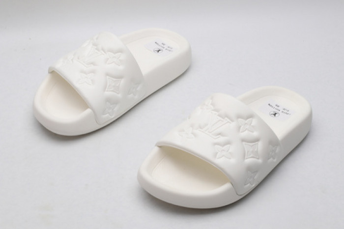 L&V SLIPPERS
