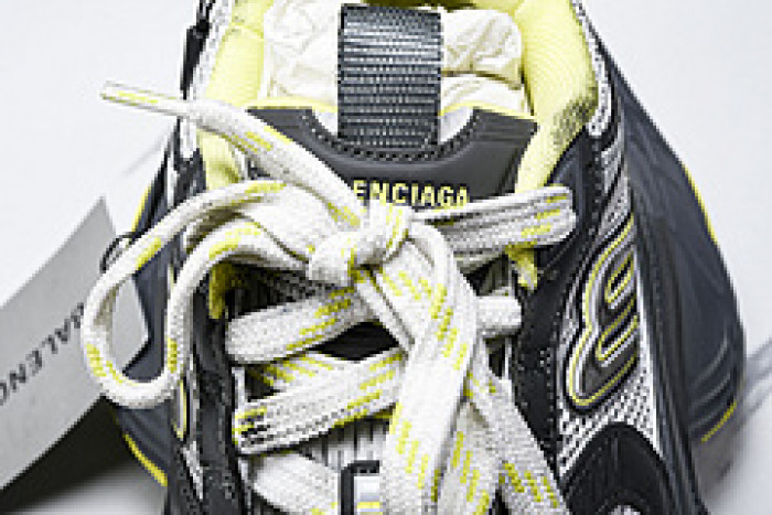 BLEN 10XL W2MV2 1097