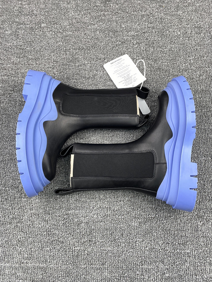 BOTTEGA VENETA SNEAKER