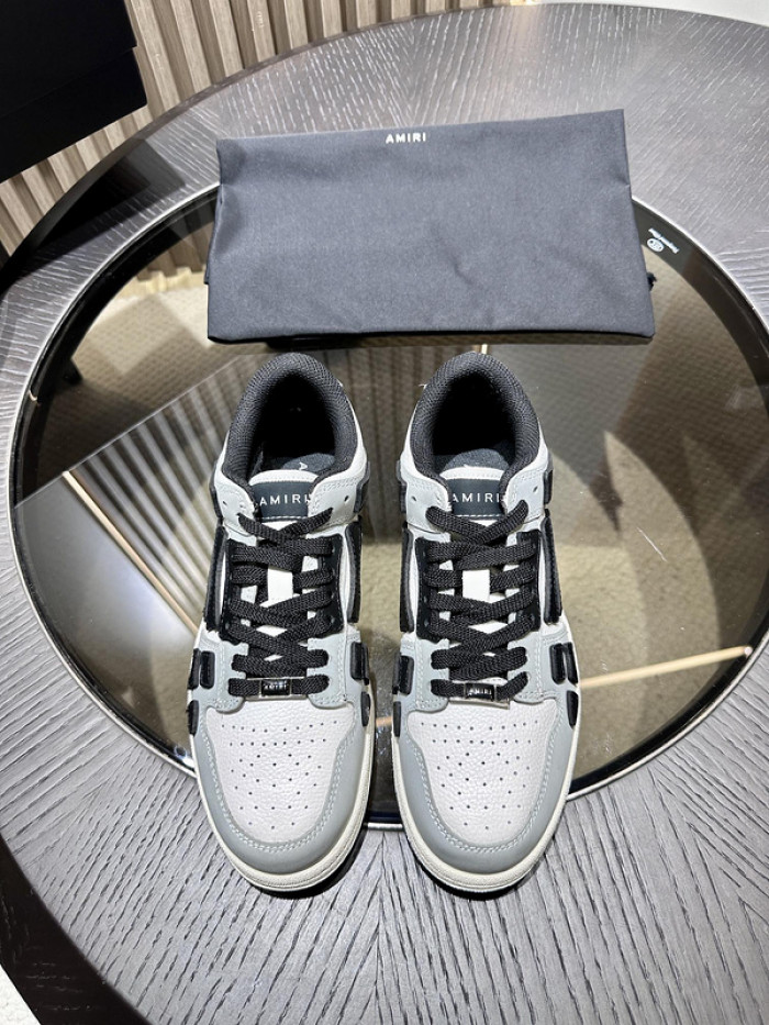 AM1R1 SNEAKERS