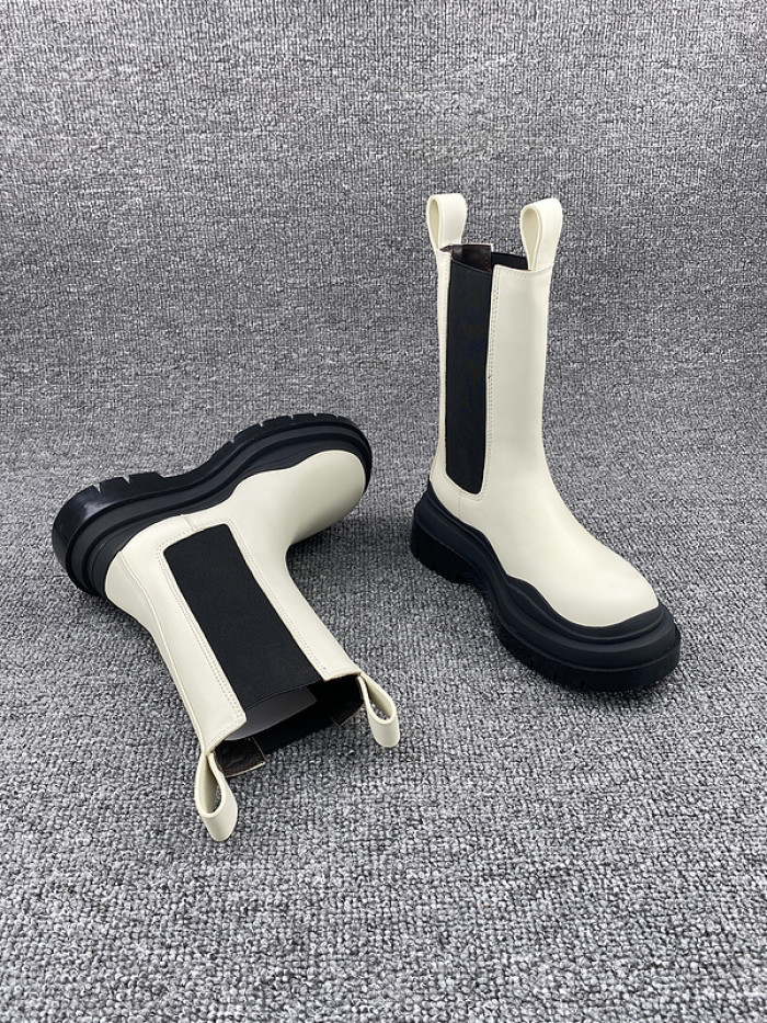 Bo*te*ga ve*ne*ta sneaker