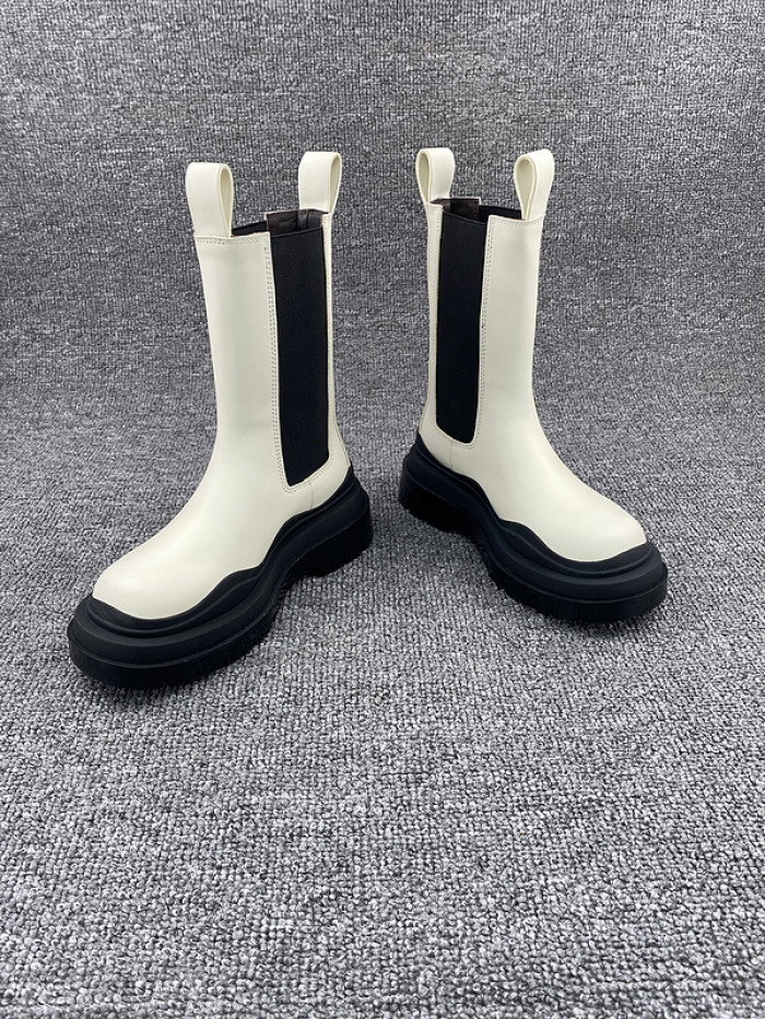 Bo*te*ga ve*ne*ta sneaker