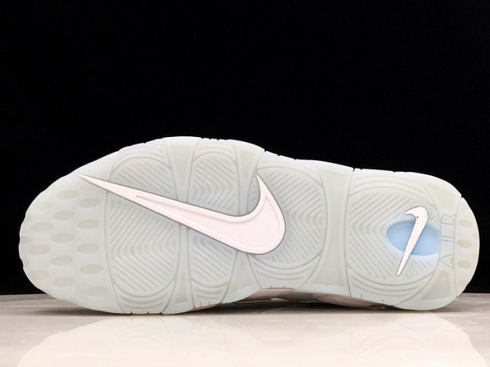 Air More Uptempo Chrome White (W) 917593-100