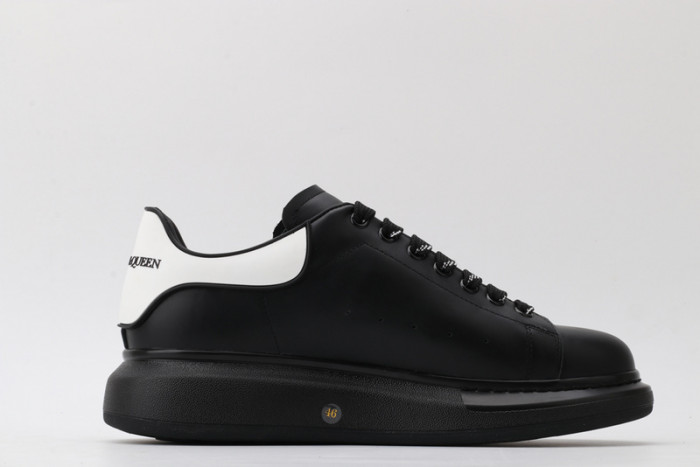 Alexander McQueen sneaker