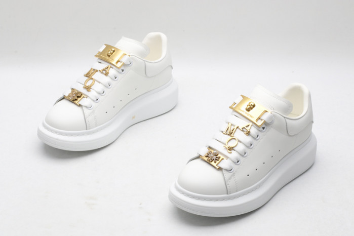 Alexander McQueen sneaker