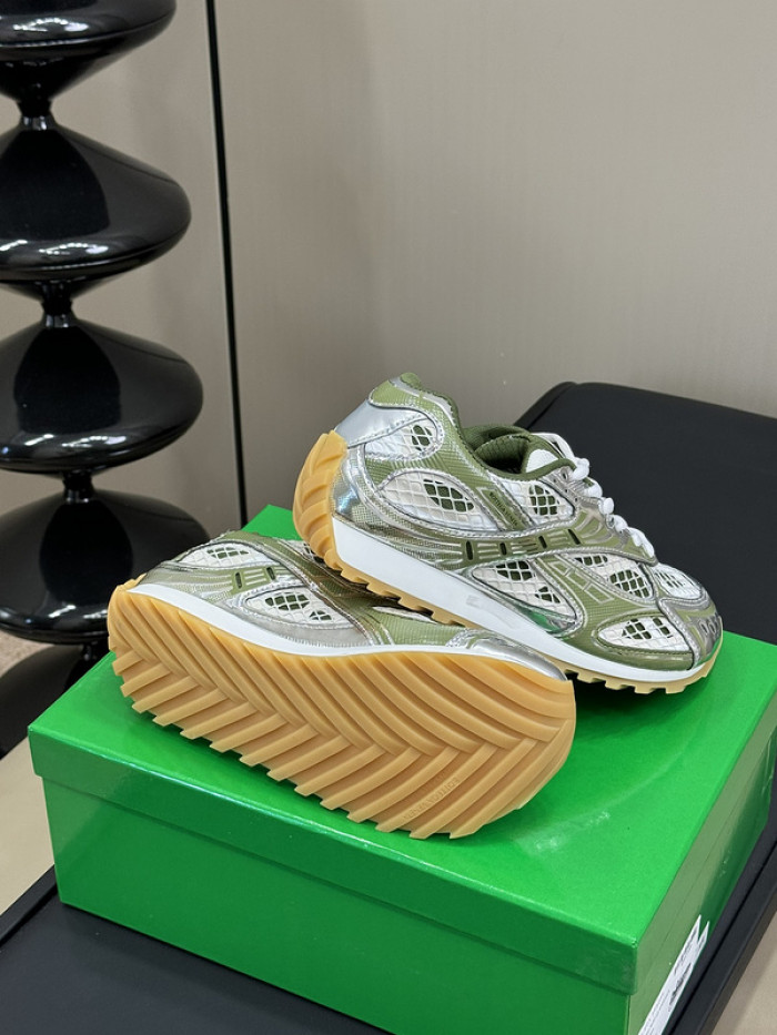 Bo*te*ga ve*ne*ta sneaker