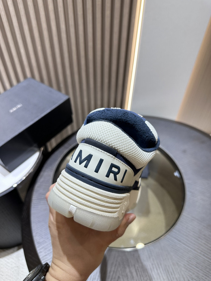 AM1R1 SNEAKERS