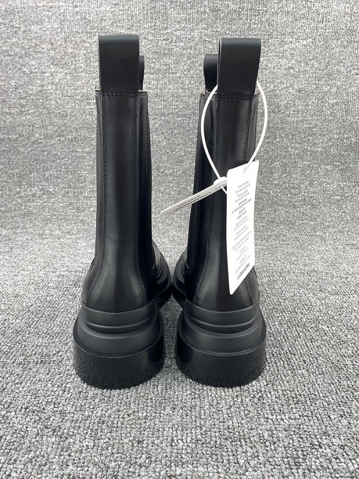 BOTTEGA VENETA SNEAKER