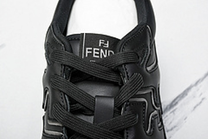 FEND1 SNEAKERS PANKICK