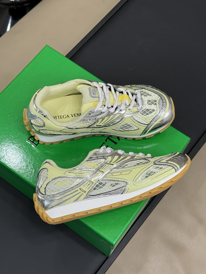 Bo*te*ga ve*ne*ta sneaker