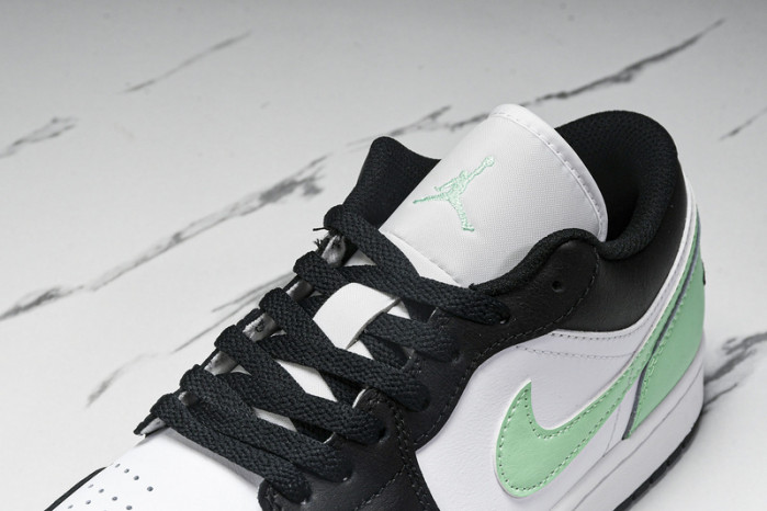 Air Jordan 1 Low 553558-131