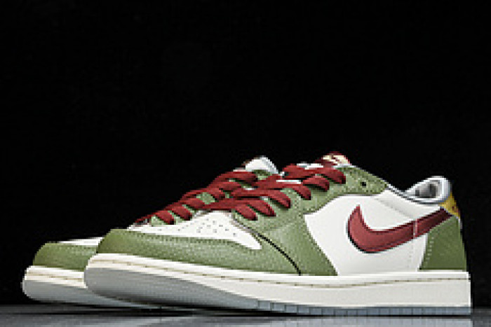 Air Jordan 1 Low OG“Year of the Dragon” FN3727-100