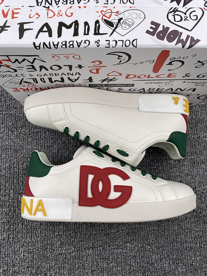 DG sneaker