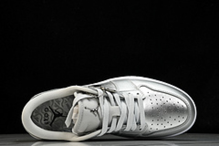 Air Jordan 1 Low Golf FD6848-001