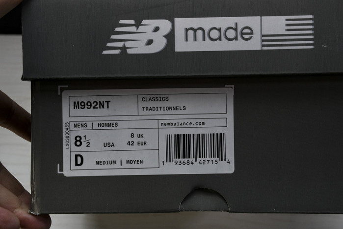 New Balance M992NT