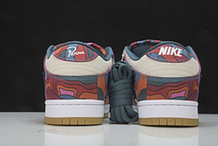NIKE SB DUNK LOW PRO PARRA ABSTRACT ART (2021) - DH7695-600