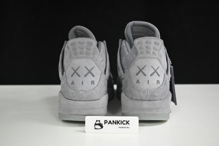 Air Jordan 4 Retro Kaws 930155-003