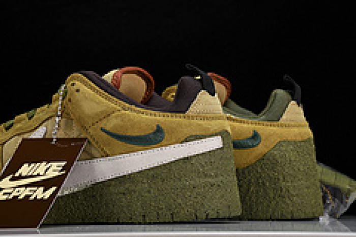Cactus Plant Flea Market x Nike Dunk Low DM0430-700