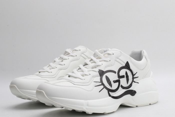 G*u*i sneaker