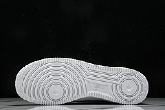 cdg x S*p*e x nk af 1 S*p*e comme des garcons shirt 923044-100