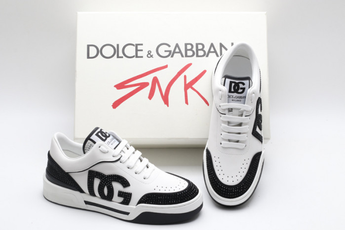 DG sneaker
