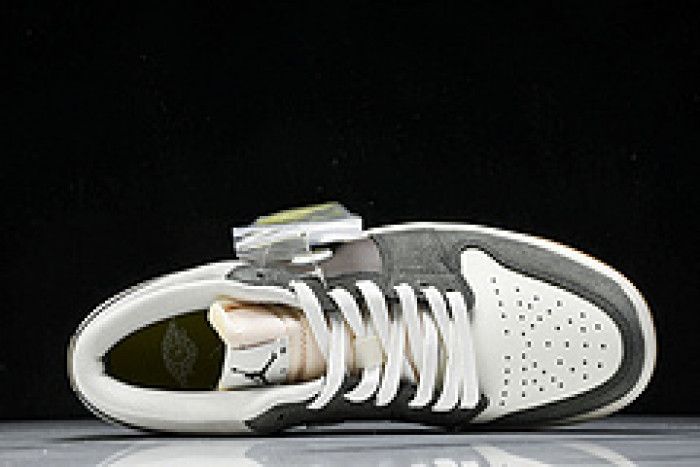 Air Jordan 1 Low SE FD0399-004