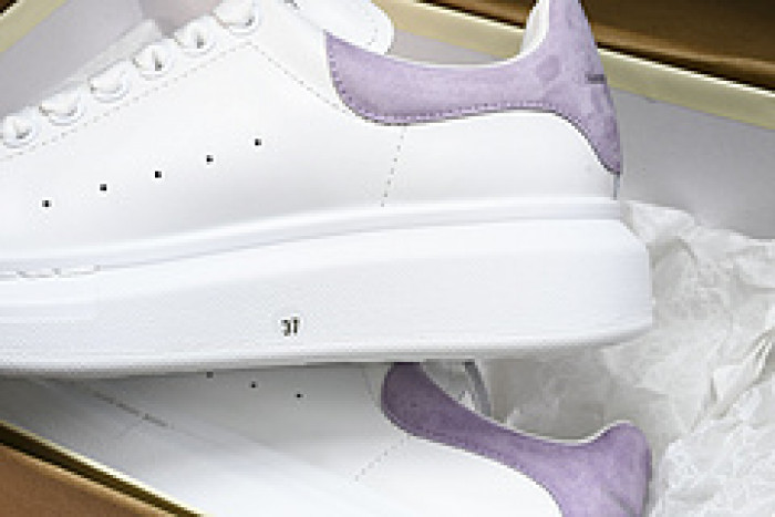 Alexander McQueen sneaker