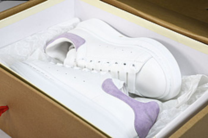 Alexander McQueen sneaker