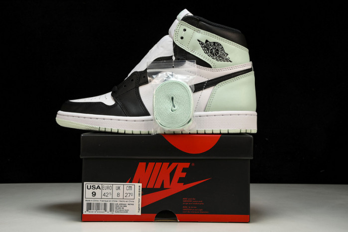 Air Jordan 1 Retro High OG NRG 61428 100