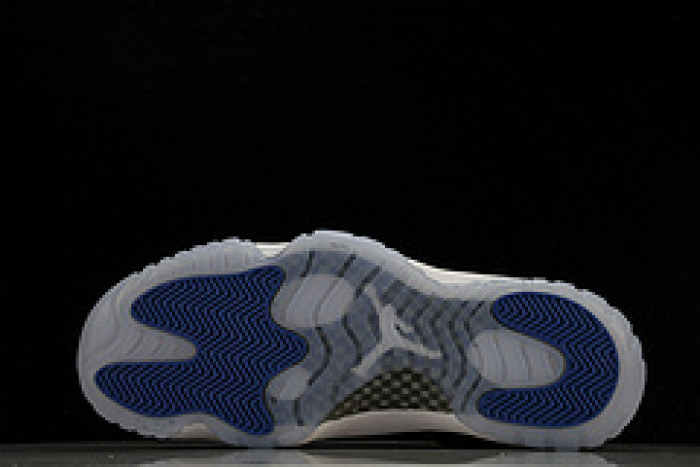 Air Jordan 11 Low "Space Jam" FV5104-004