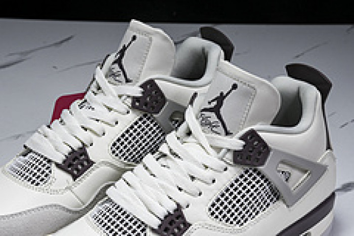 A Ma Maniere x Jordan Air Jordan 4 violet ore FZ4810-001